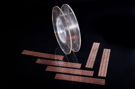 Контролируемый-расширительный сплав